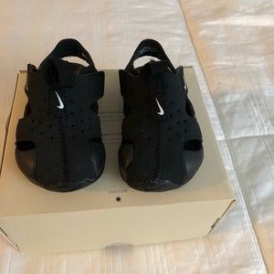 Infant Nike Sandals